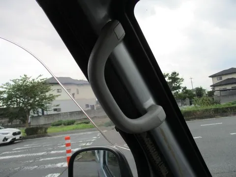 Mitsubishi Minicab Van