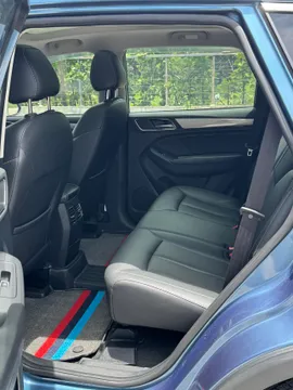 Roewe RX5