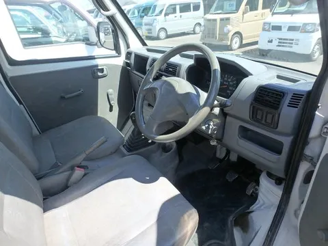 Nissan Clipper Truck