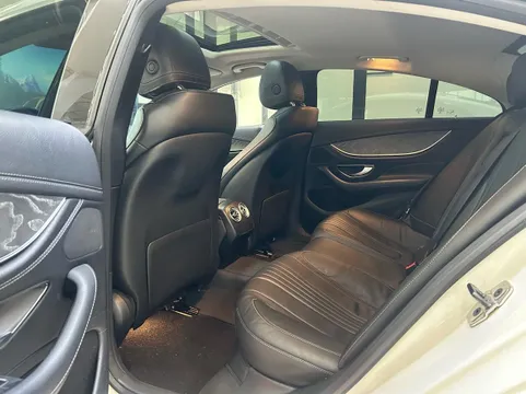 Mercedes-Benz Mercedes-Benz CLS