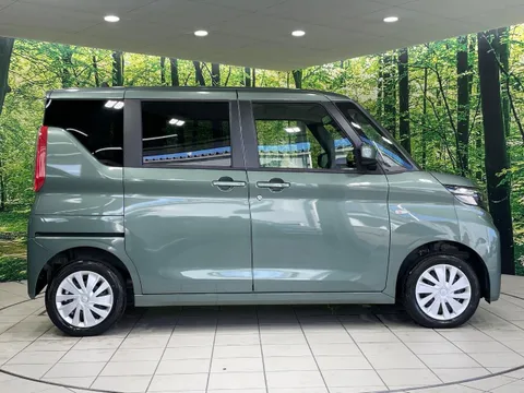 Mitsubishi eK Space