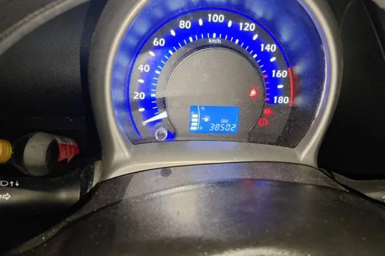 BYD F0