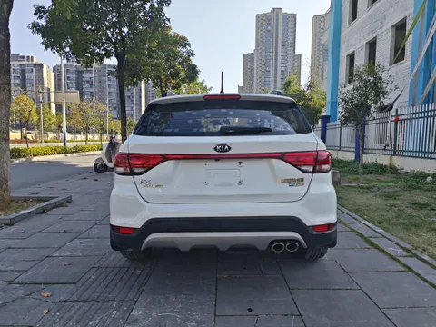 Kia KX