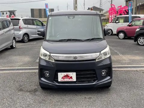 Suzuki Spacia Custom