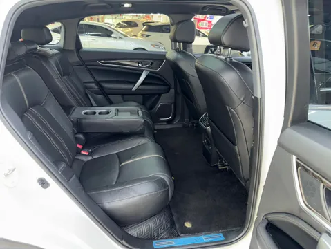 Honda UR-V