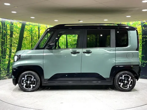 Mitsubishi Delica Mini