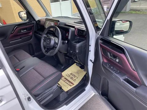 Suzuki Spacia Custom