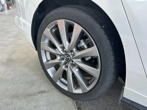 Mazda MAZDA3 Sedan