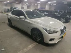 Infiniti Q50L