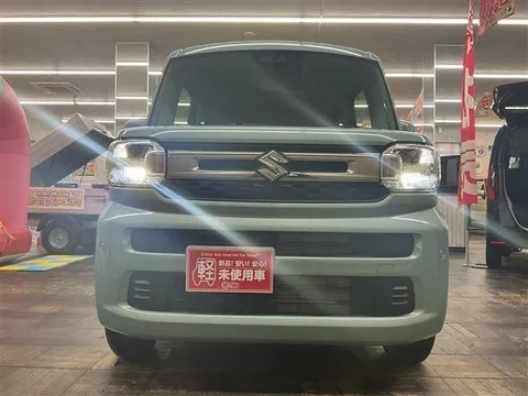 Suzuki Spacia