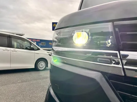 Suzuki Spacia Custom