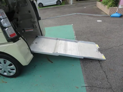 Honda N-BOX Plus