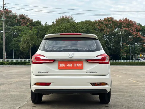 Baojun 310W