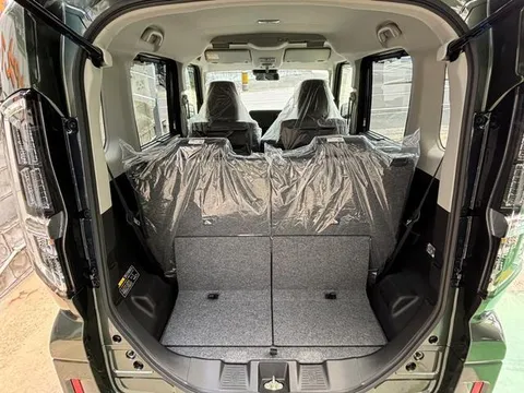 Suzuki Spacia Custom