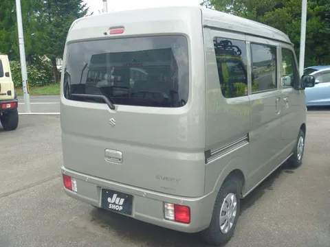 Suzuki Every