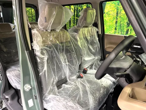 Mitsubishi Delica Mini