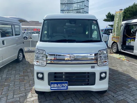 Nissan Clipper Rio