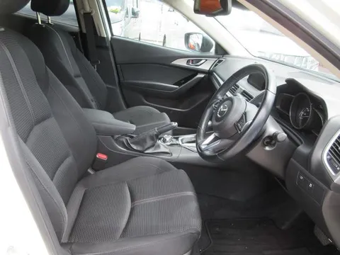 Mazda Axela Sport