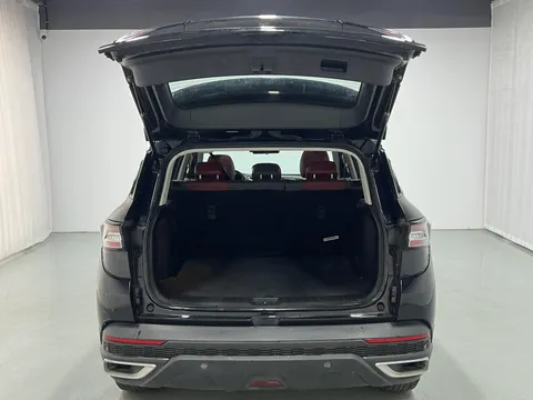 Dongfeng AX7