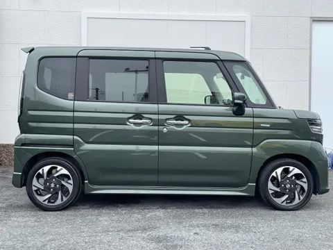 Suzuki Spacia Custom