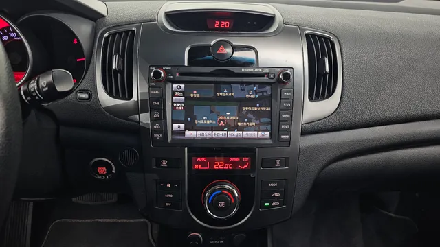 Kia Cerato (Forte)