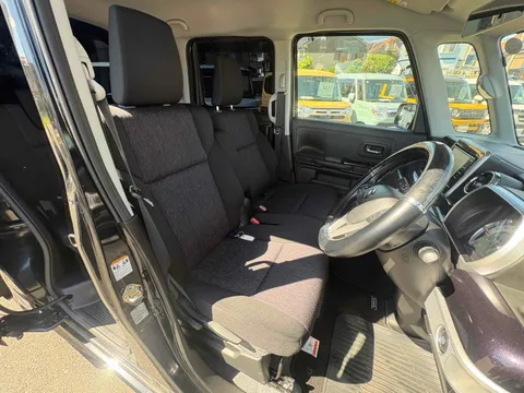 Suzuki Spacia Custom