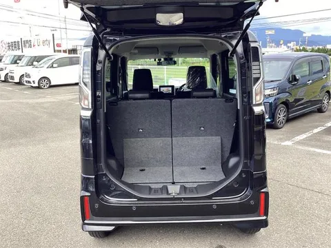 Suzuki Spacia Custom