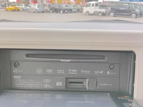 Daihatsu Mira Tocot