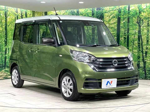 Nissan Dayz Roox