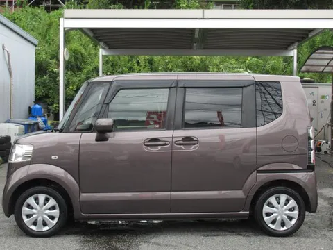 Honda N-BOX Plus