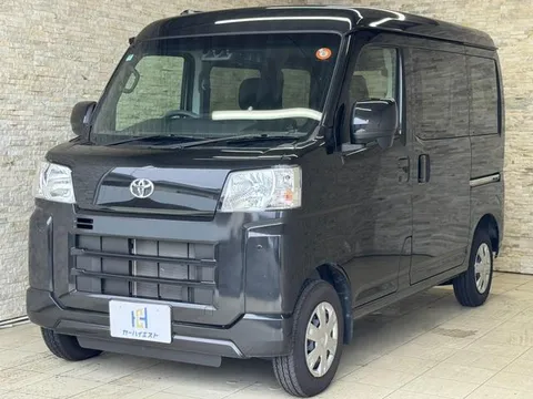 Toyota Pixis Van