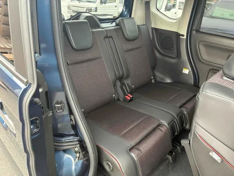 Suzuki Spacia Custom