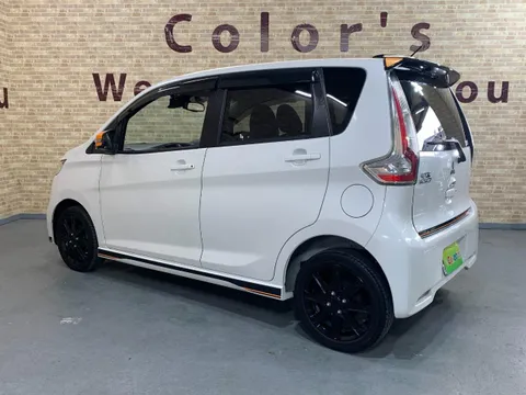 Mitsubishi eK Custom