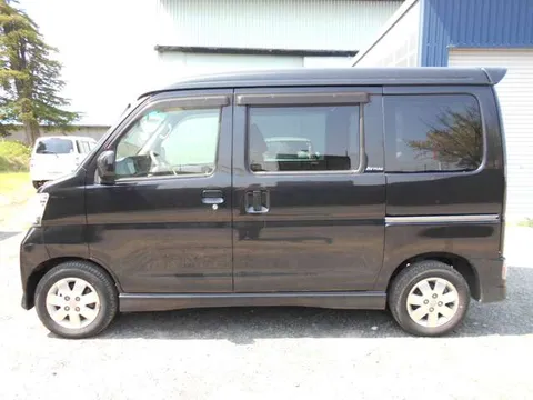 Daihatsu Atrai Wagon