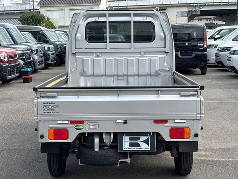 Nissan Clipper Truck