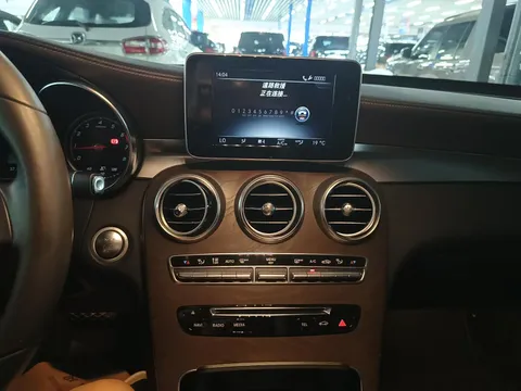 Mercedes-Benz Mercedes-Benz GLC