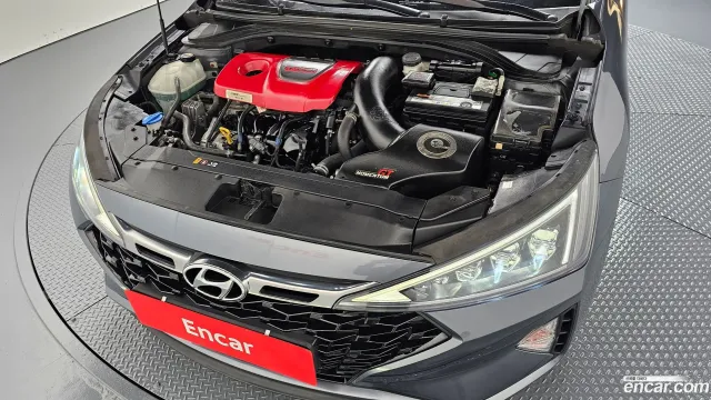 Hyundai Elantra (Avante)