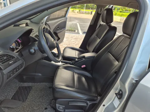 Renault SM3