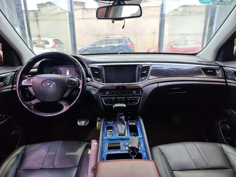 Gac GS8