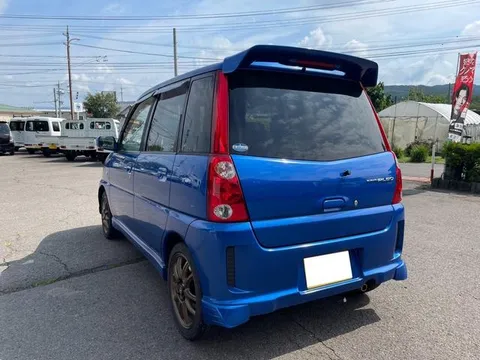 Subaru Pleo