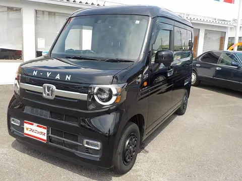 Honda N-VAN Plus Style