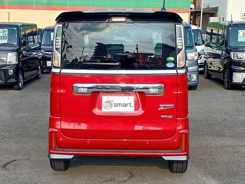 Suzuki Spacia Custom