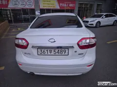 Renault SM3