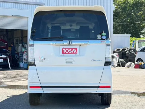 Honda N-BOX Plus