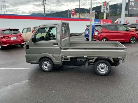 Nissan Clipper Truck