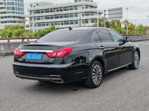 Hongqi H7