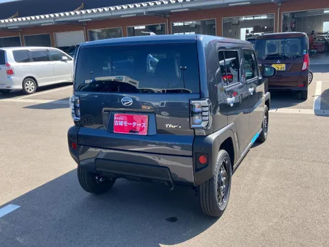 Daihatsu Taft