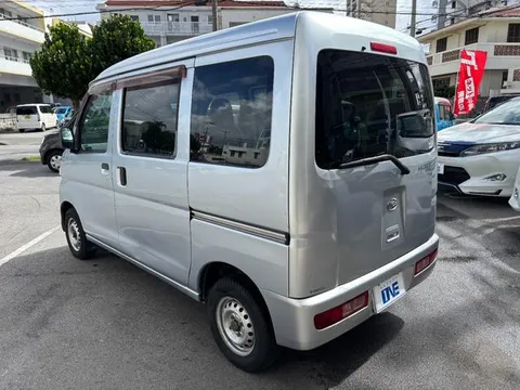 Daihatsu Hijet Cargo