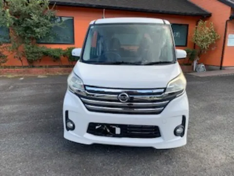 Nissan Dayz Roox