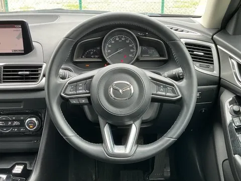 Mazda Axela Sport